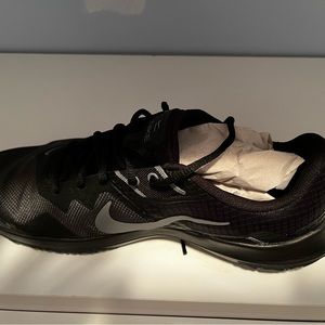 NWT Nike training sneaker